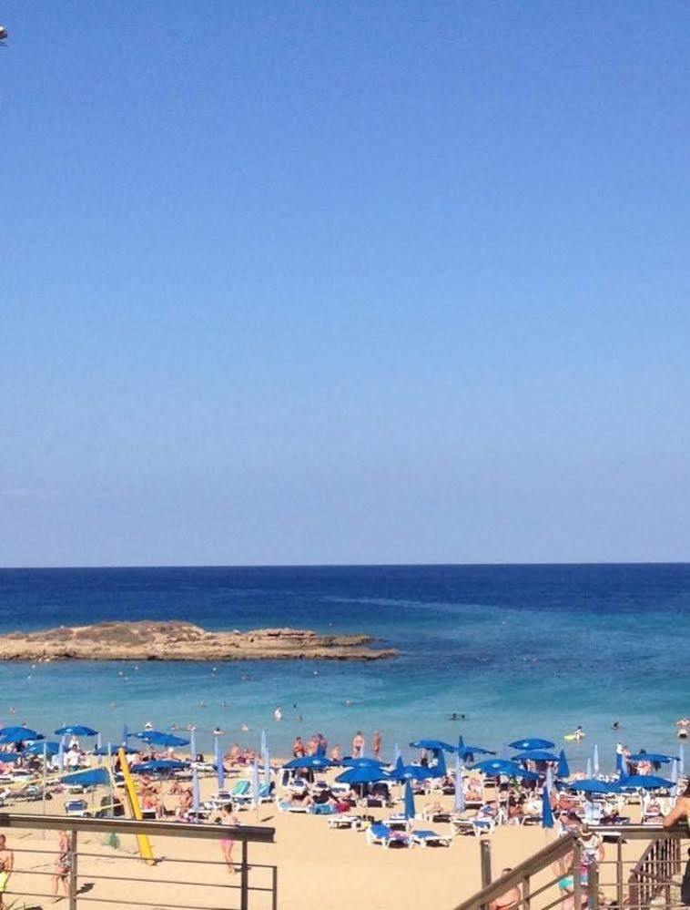 Blue Peter Apartments Protaras Buitenkant foto